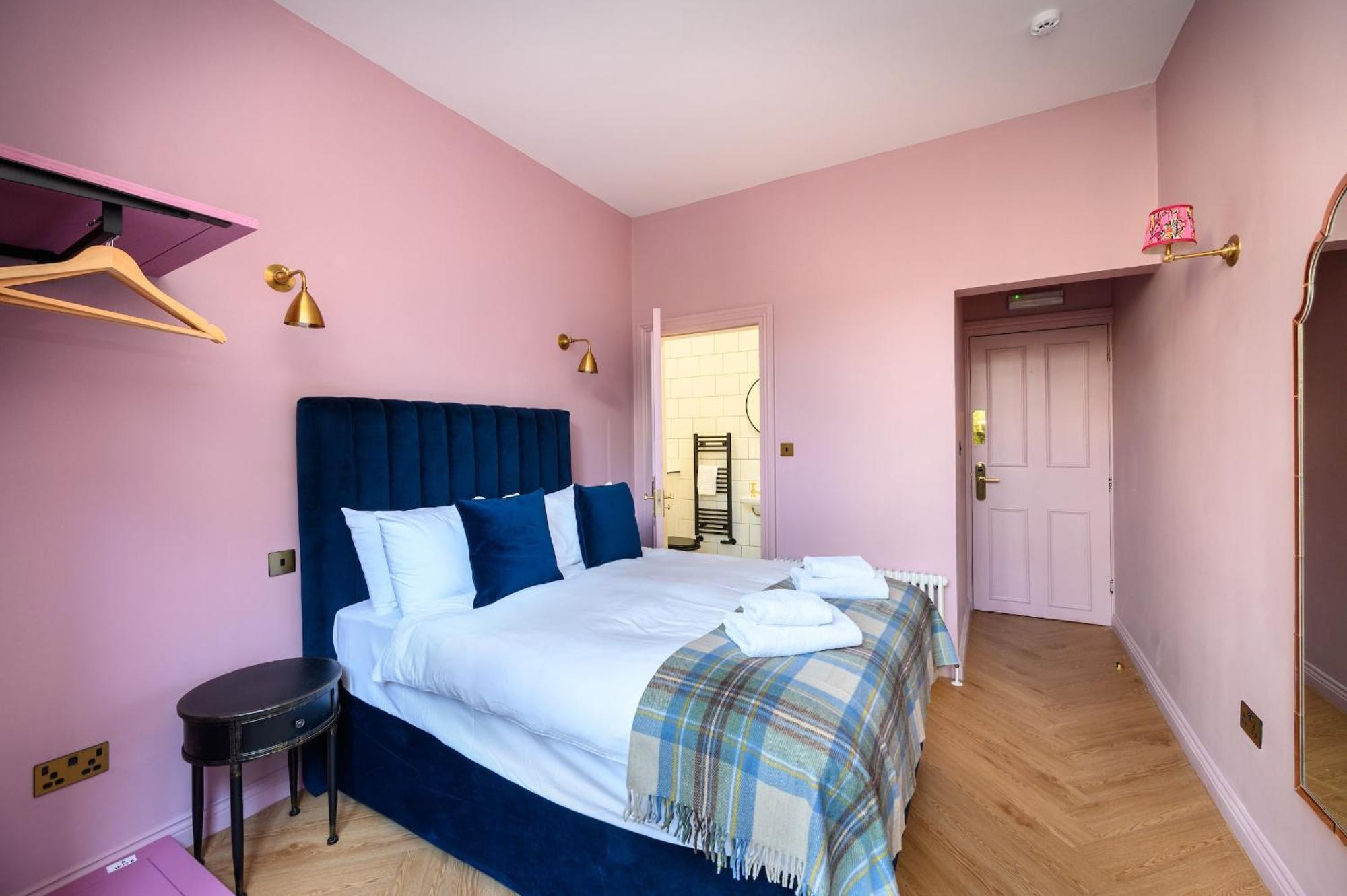 Queen Charlotte Guesthouse Эдинбург Экстерьер фото