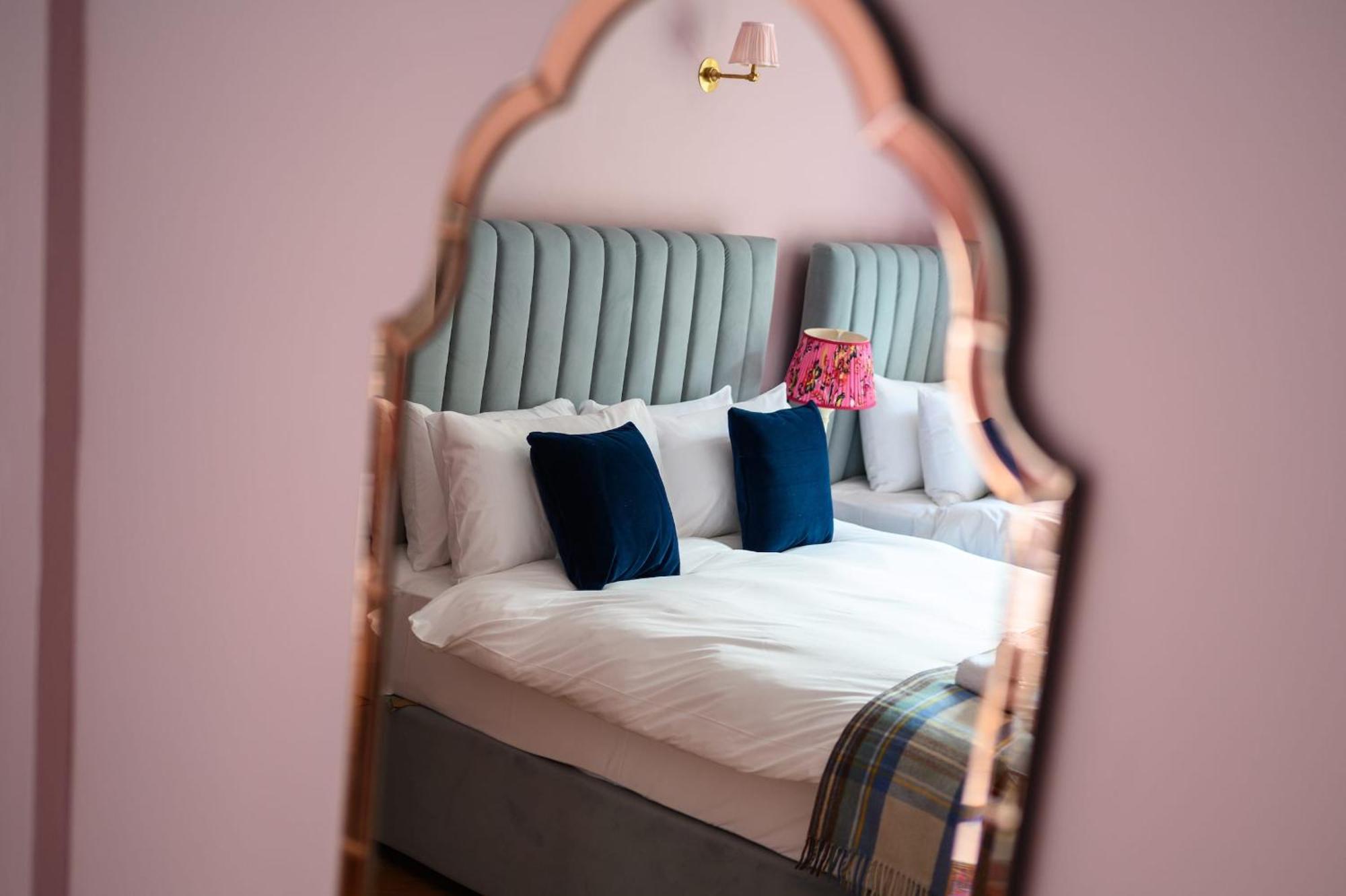 Queen Charlotte Guesthouse Эдинбург Экстерьер фото