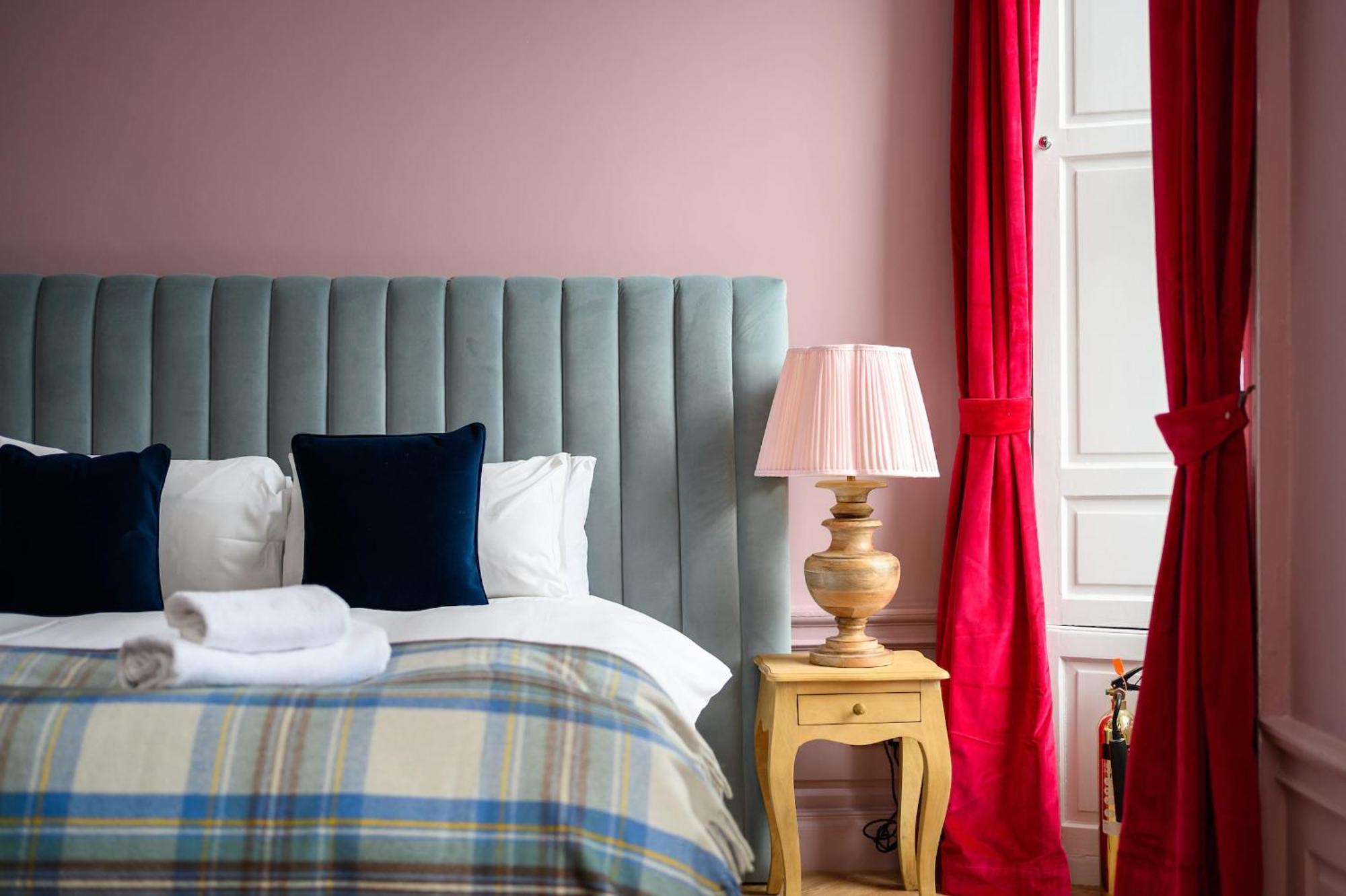 Queen Charlotte Guesthouse Эдинбург Экстерьер фото