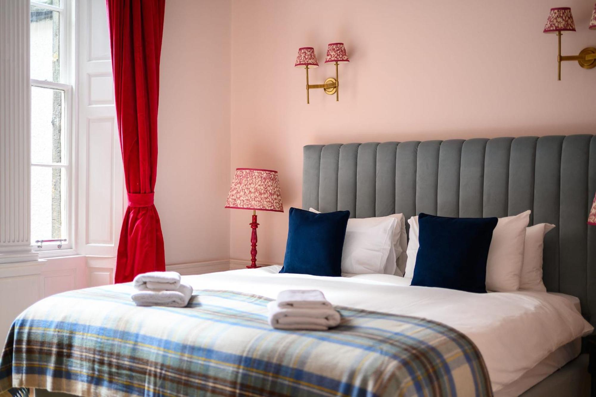 Queen Charlotte Guesthouse Эдинбург Экстерьер фото